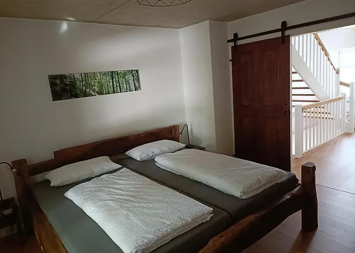 Eifel-Ferienhaus, Haus Achtzehn77