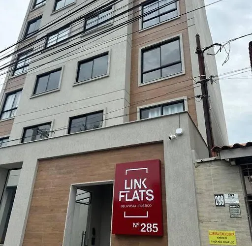 Flat De Luxo No Centro Com Otima Localizacao
