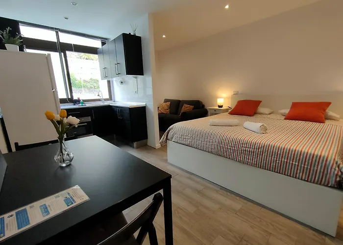Sea Loft With A Huge Bed