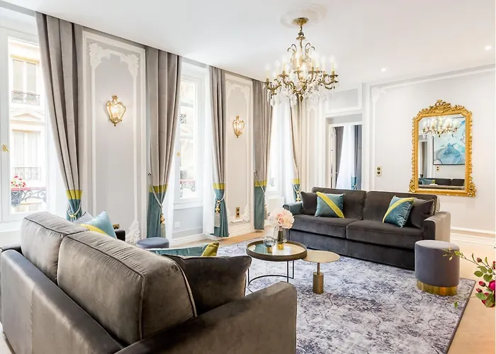 Merveil - Signature Suite - Louvre - Victoria