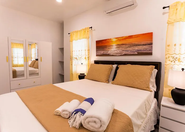Spacious 2 Bedroom Unit With Concierge