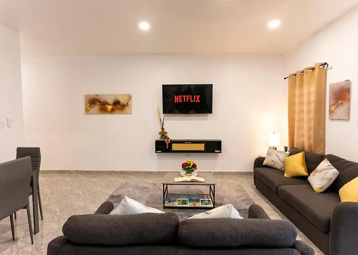 Spacious 2 Bedroom Unit With Concierge