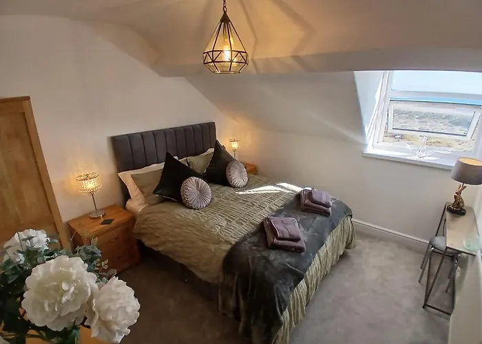 Seashell Apartment