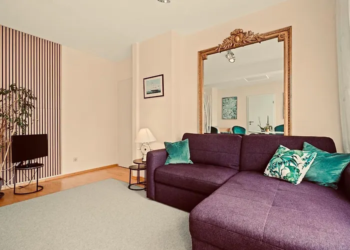 Ferienwohnung Louise 50 M Zum See