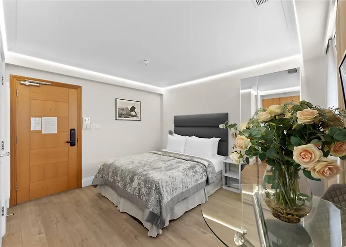 Cleveland Residences Russell Square
