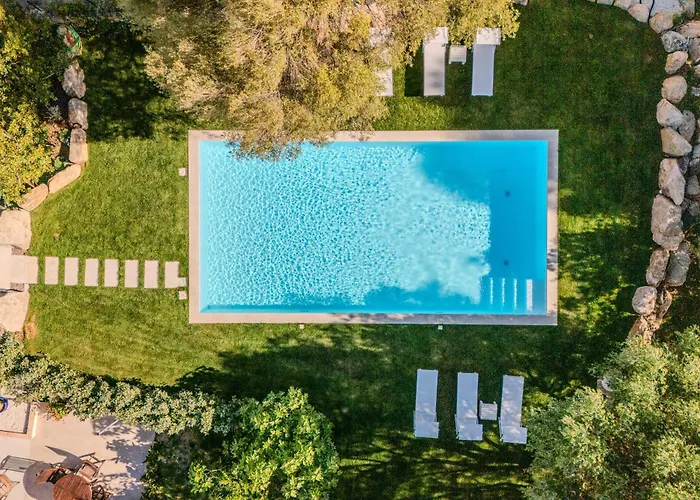 Stazzo San Teodoro La Quercia Piscina Condivisa