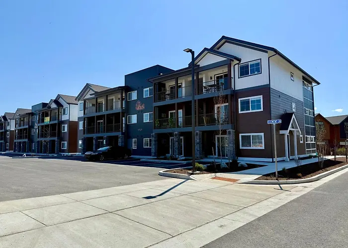Homestead Village - Two Bedroom Condo Top Floor