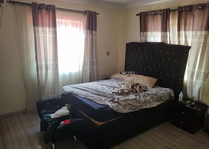 Luxury & Secured 3 Bedroom House With 24 Hours Solar Light