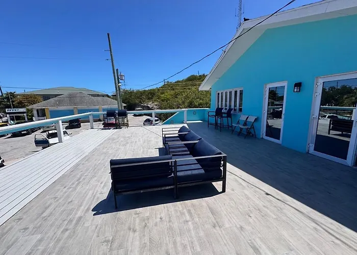 Best Location In Exuma - George Town