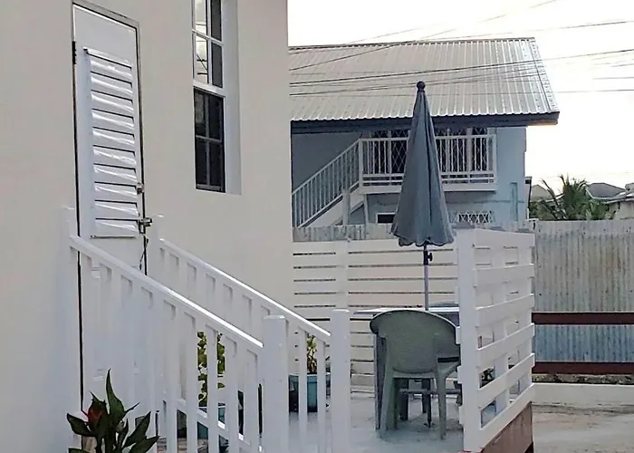 Ardene Retreat On South Coast