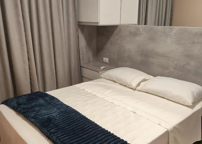 Apartment In Londrina - Gleba Palhano