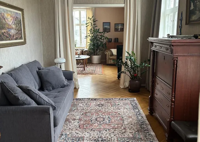 Laegenhet I Sekelskifteshus
