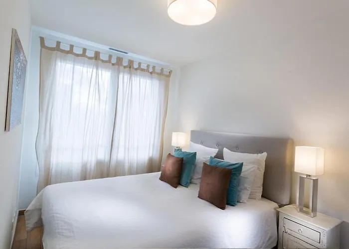 Cosy 1-Bed Apartment With Parking Included - Cf31-4