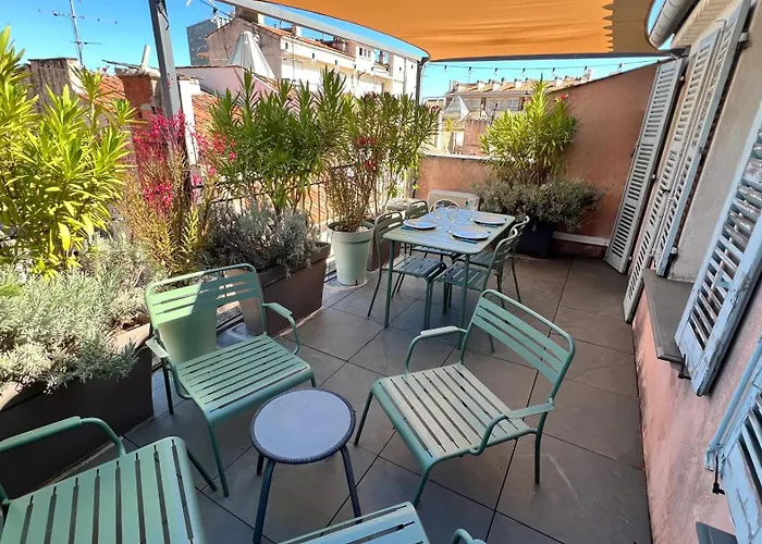Grande Terrasse Avec Vue - T2 Climatise - Hyper-Centre