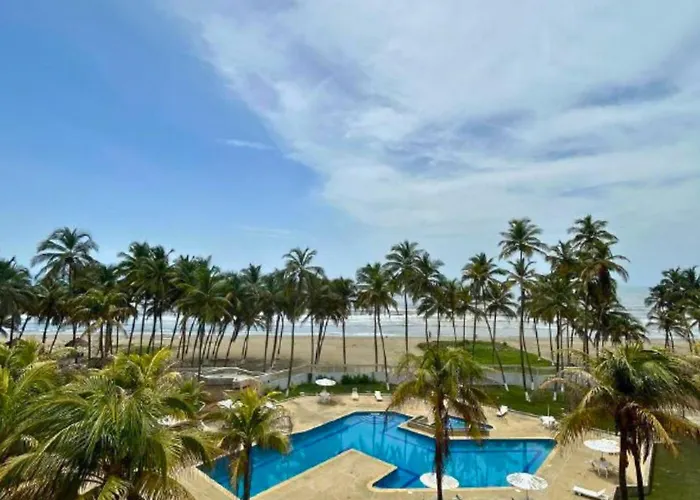 Tucacas, Frente Al Mar, Balcon, Piscina Y Playa Privada