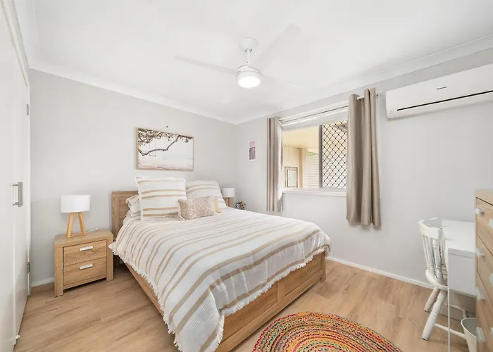 Salt-Air Serenity -Stylish 1-Bed
