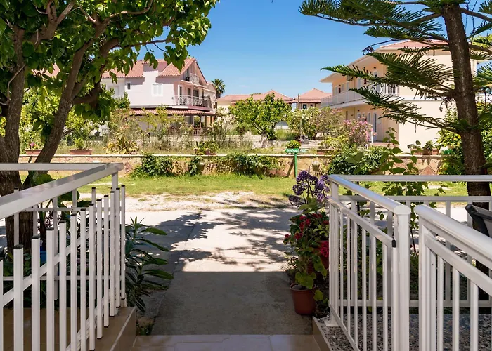 Anthi Studios & Apartments