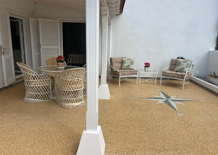 Schoenes Apartment - Ruhig - Aussenpool