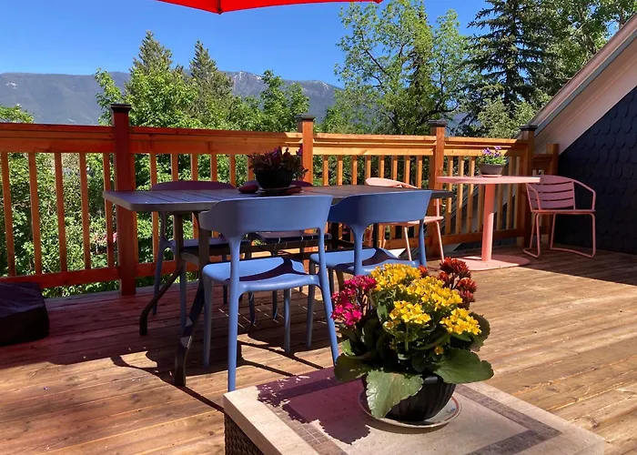 Historic Glacier Getaway With Spectacular Views-20Mins To Glacier National Park-10Mins To Airport And Walkable To Downtown!