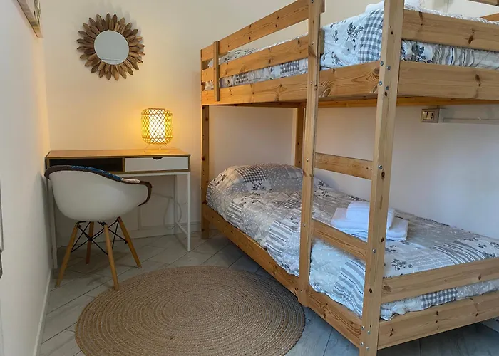 Minerva Holiday Home