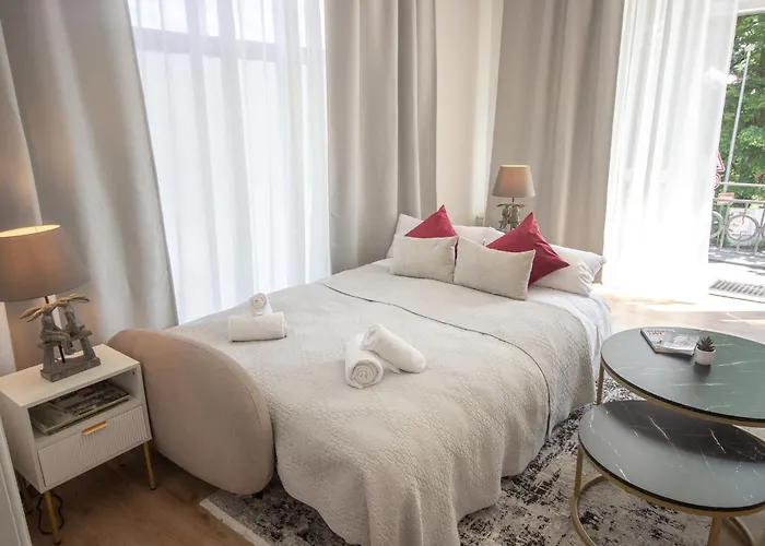 Liebelei Miesbach Boutique Apartment - 2 Min Zum Bahnhof, Eigener Parkplatz