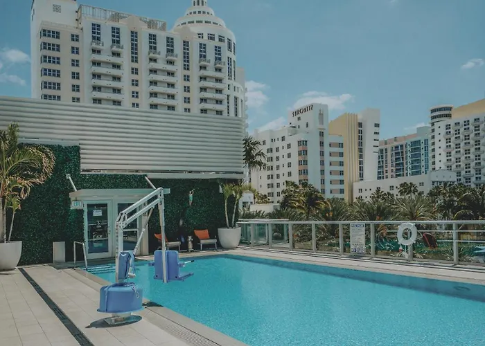 Iberostar Waves Berkeley Shore