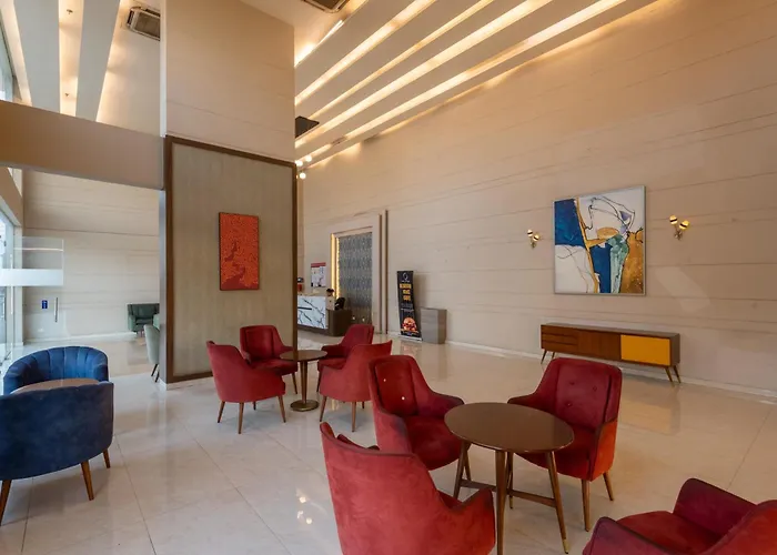 Luxury Apartment Near Pari Chowk