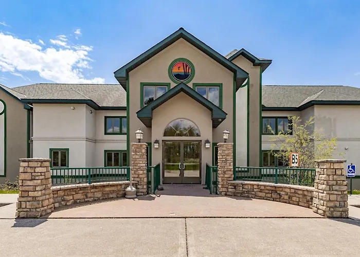 Breathtaking Lake Views Studio, 2 Queen Beds, Fireplace And Heated Indoor And Outdoor Pools