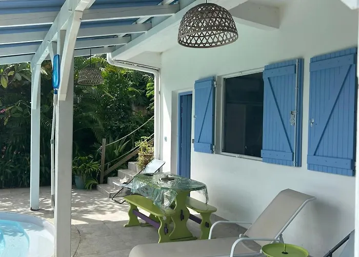 Ti Coin De Paradis Frangipanier