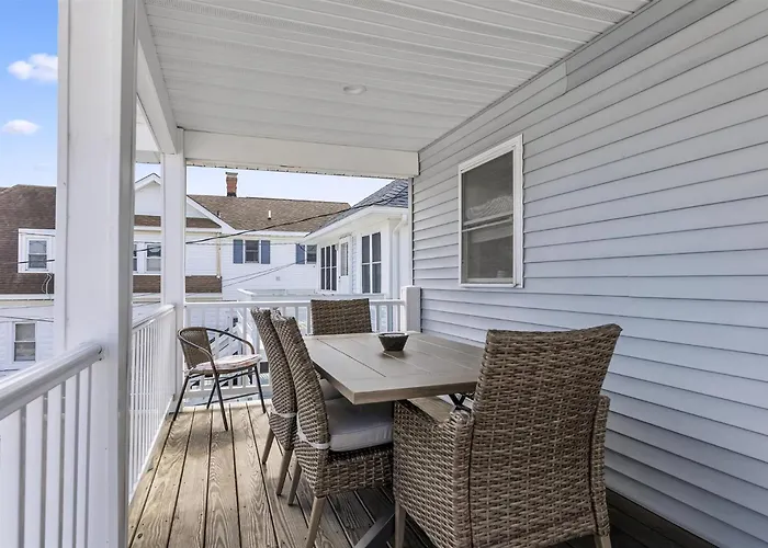 2 Bedroom Condo Only Steps To The Beach!