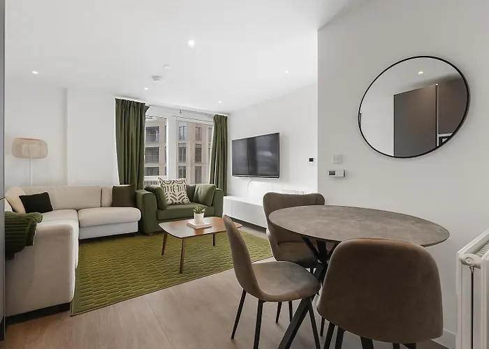 Mill Hill 2 Bed Apartment