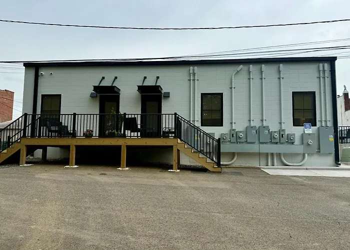 Cozy Cure Apartment In Downtown And Historic Pilot Mountain