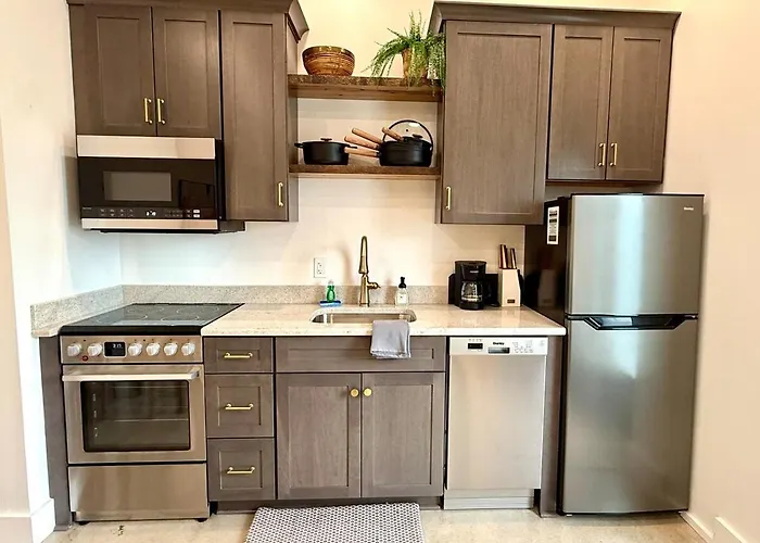 Boho Bliss Downtown Apartment In Historic Pilot Mountain