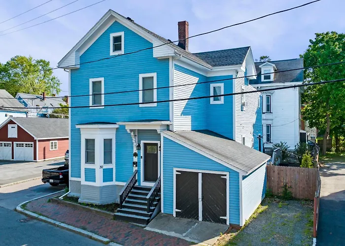 Charming 3Br Apartment At Historic Salem Common - Lally'S House"