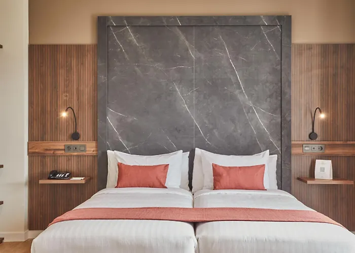Apartamentos Silken Fontibre Iberia & Spa