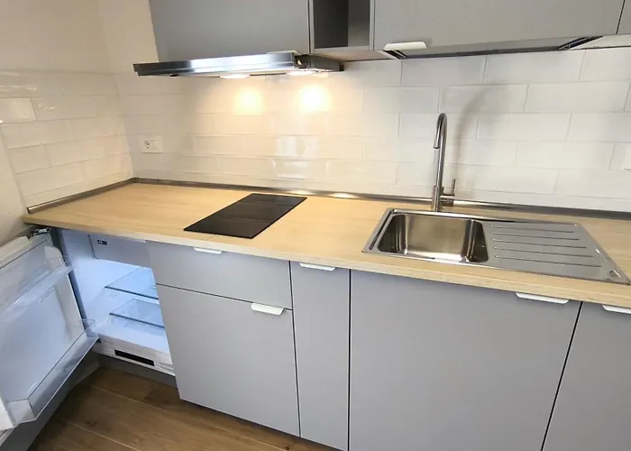 Va' Pensiero Apartments