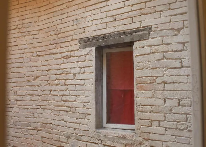 Sancti Temporary Home Urbino