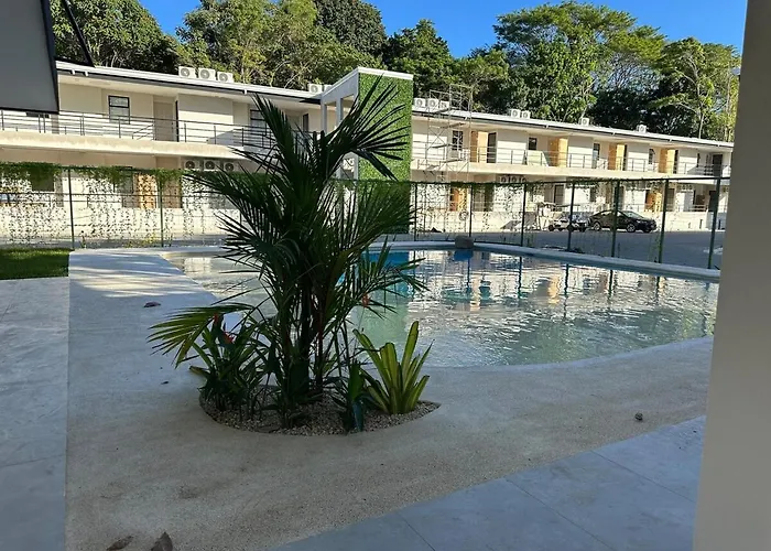 Walk To Private Beach Luxury Amidst Nature