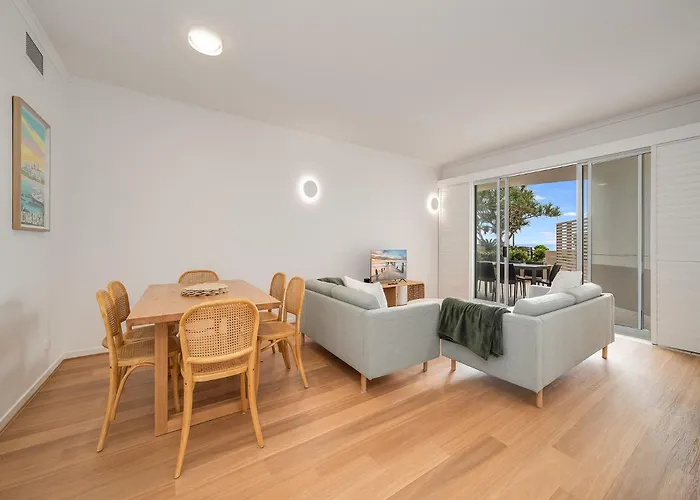 Pandanus Court