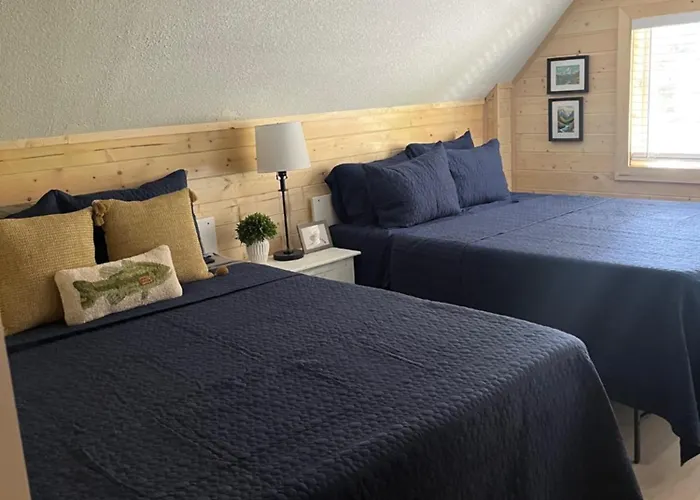Glacier Creek Apartment