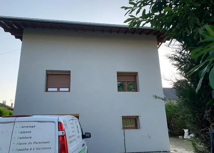 Appartement 4 Pieces Dans Une Maison Au Calme