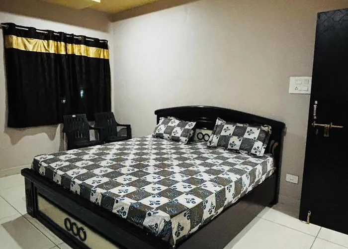 Vididhillu Rooms And Service Apartment