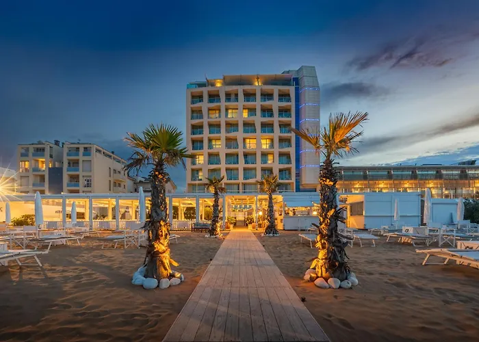 Excelsior , Spa & Lido - Preferred s & Resorts