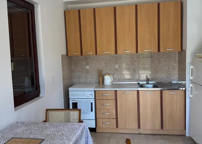 Private Studio Apartment With A Garden And A Terrace