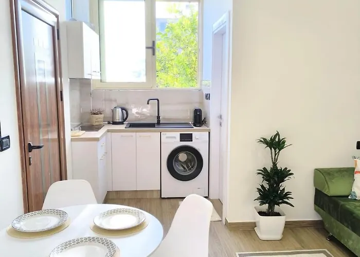 New Apartment Close To Sea And Downtown