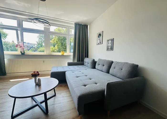 Exklusives Studio - Zentral Innenstadtlage - Kostenloser Parkplatz - Aufzug - Modern Fuer Bis Zu 4 Personen - Smart Home