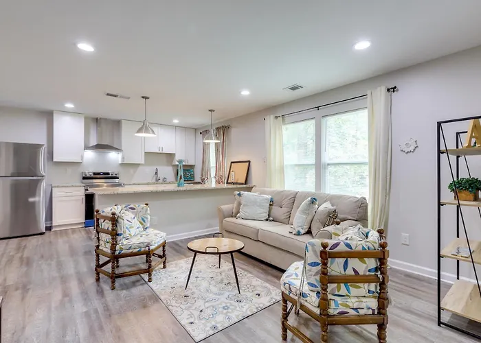 7 Mi To Trilith Studios: Atlanta Area Business Hub