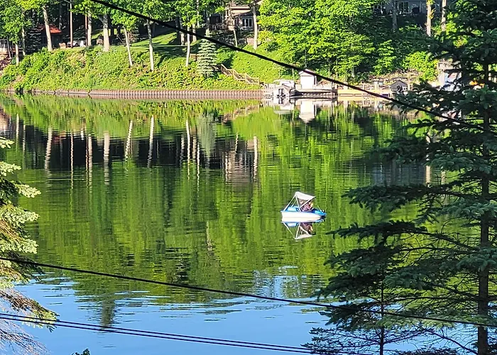 Castaways Cottage On Croton Pond #2