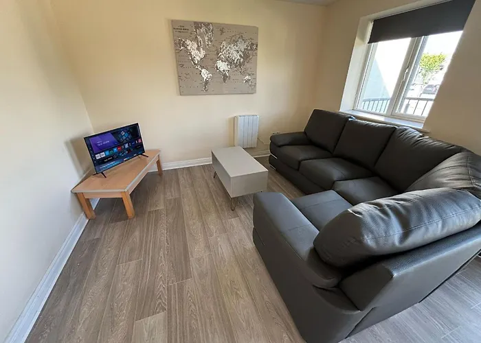 Three Bedroom Apartment Athlone