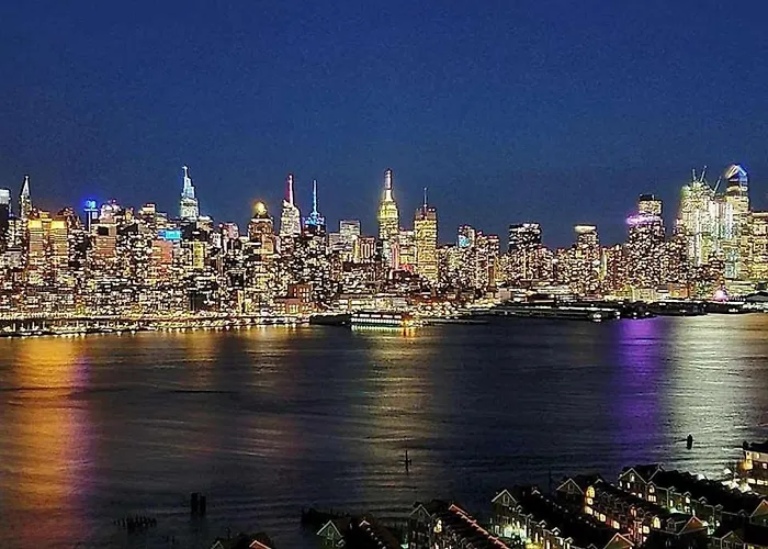 Love My Place Just 10 Mins To Nyc Private